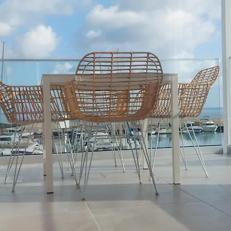 Latchi Marina View Apartment *