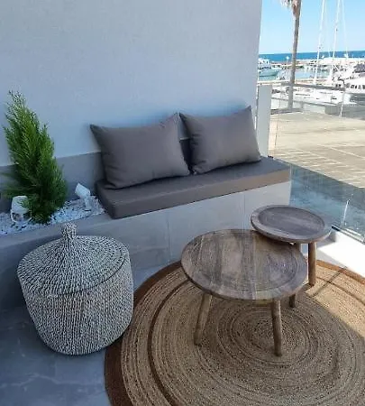 Latchi Marina View Апартаменты