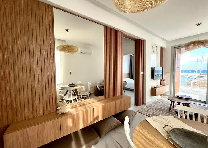 Latchi Marina View アパート Polis