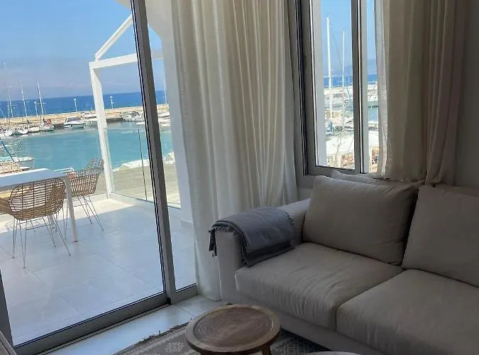 Latchi Marina View Apartamento Polis